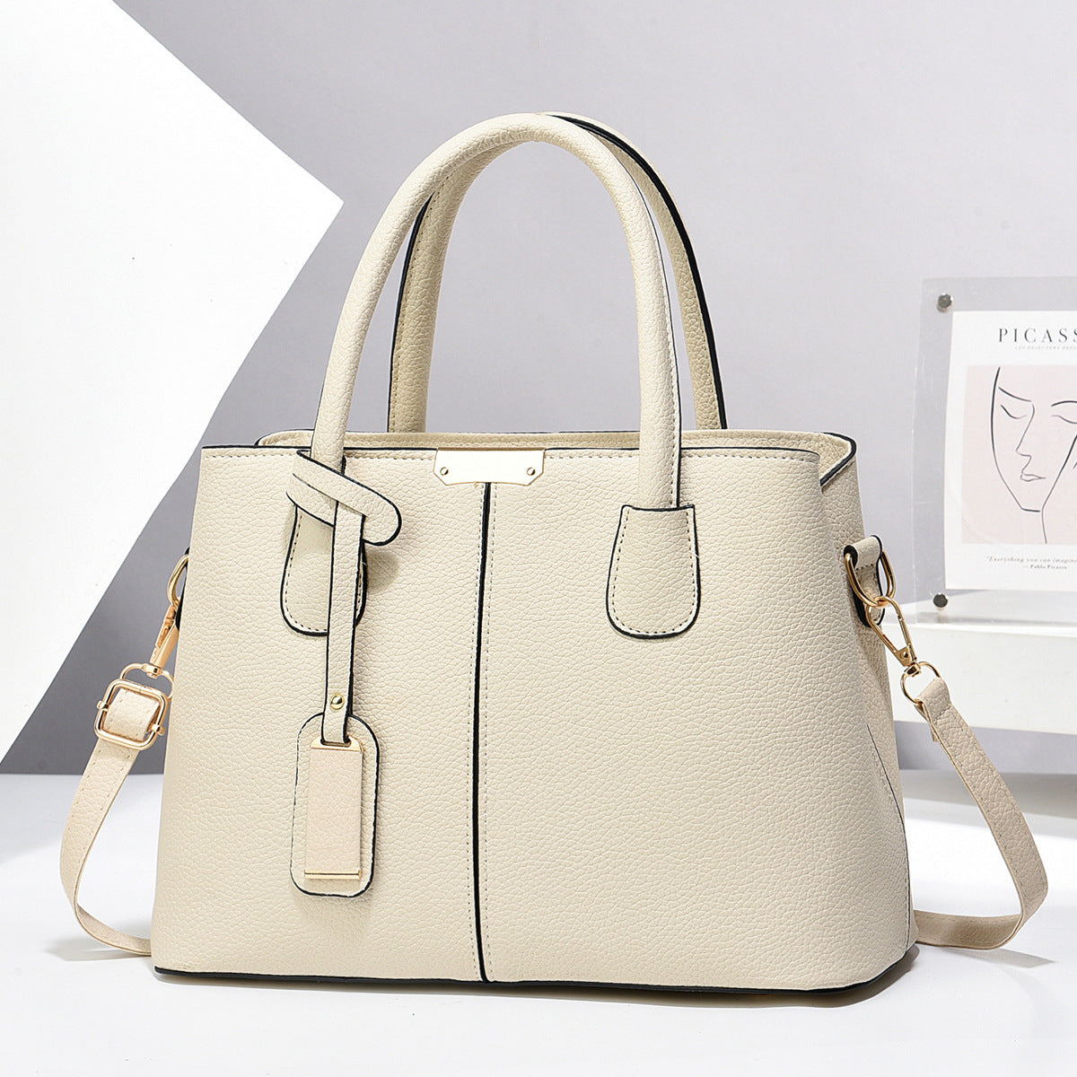Naveo - Leather Handbag